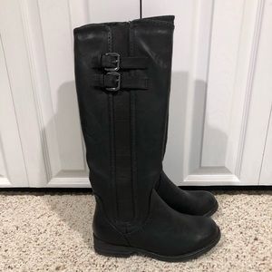 Patrizia women’s size EU 36 knee high black boots.